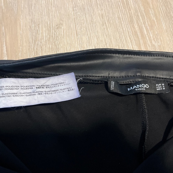 Faux leather pants/ capris size S (USA), M (EUR) - Picture 5 of 5